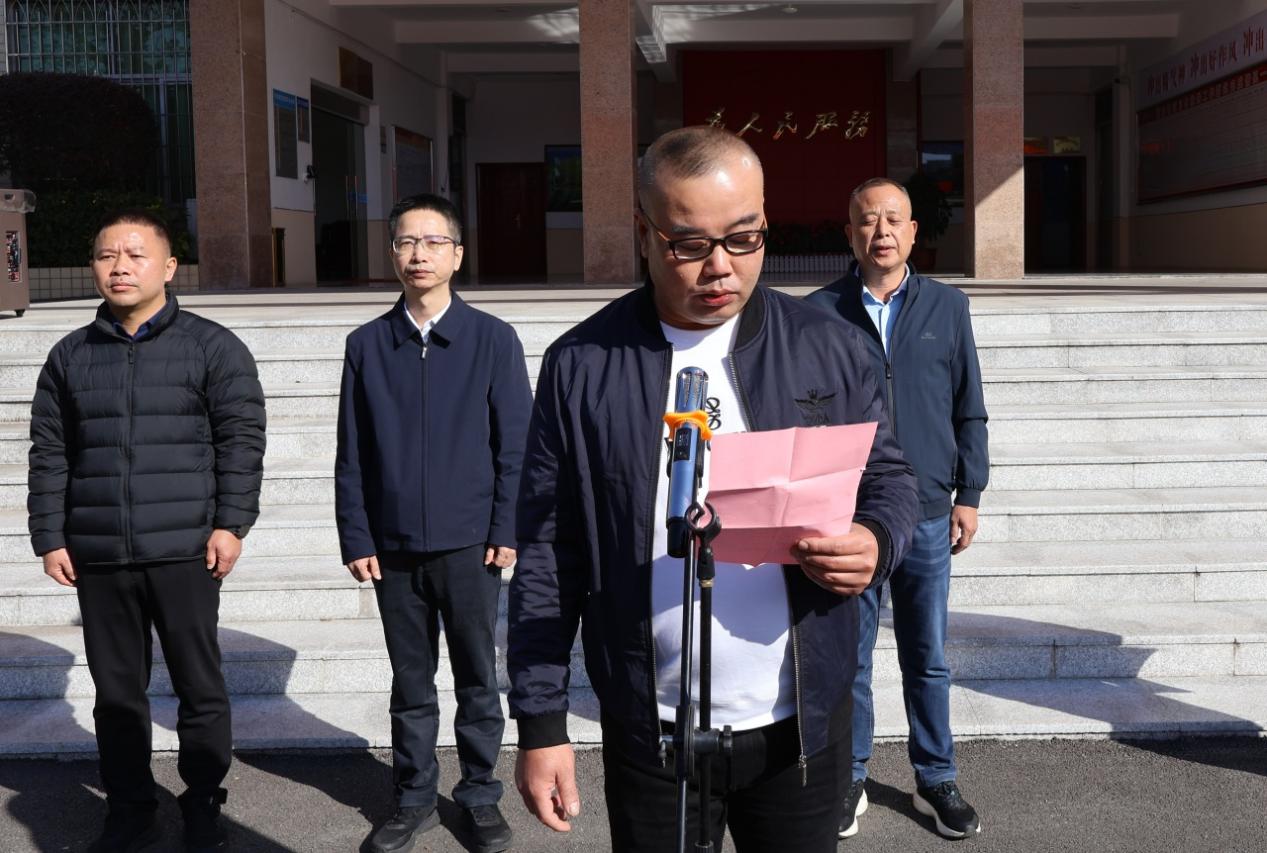 福建省政协办公厅与福建省扶老救孤公益服务协会开展关爱老人活动 福建省政协办公厅与福建省扶老救孤公益服务协会开展关爱老人活动