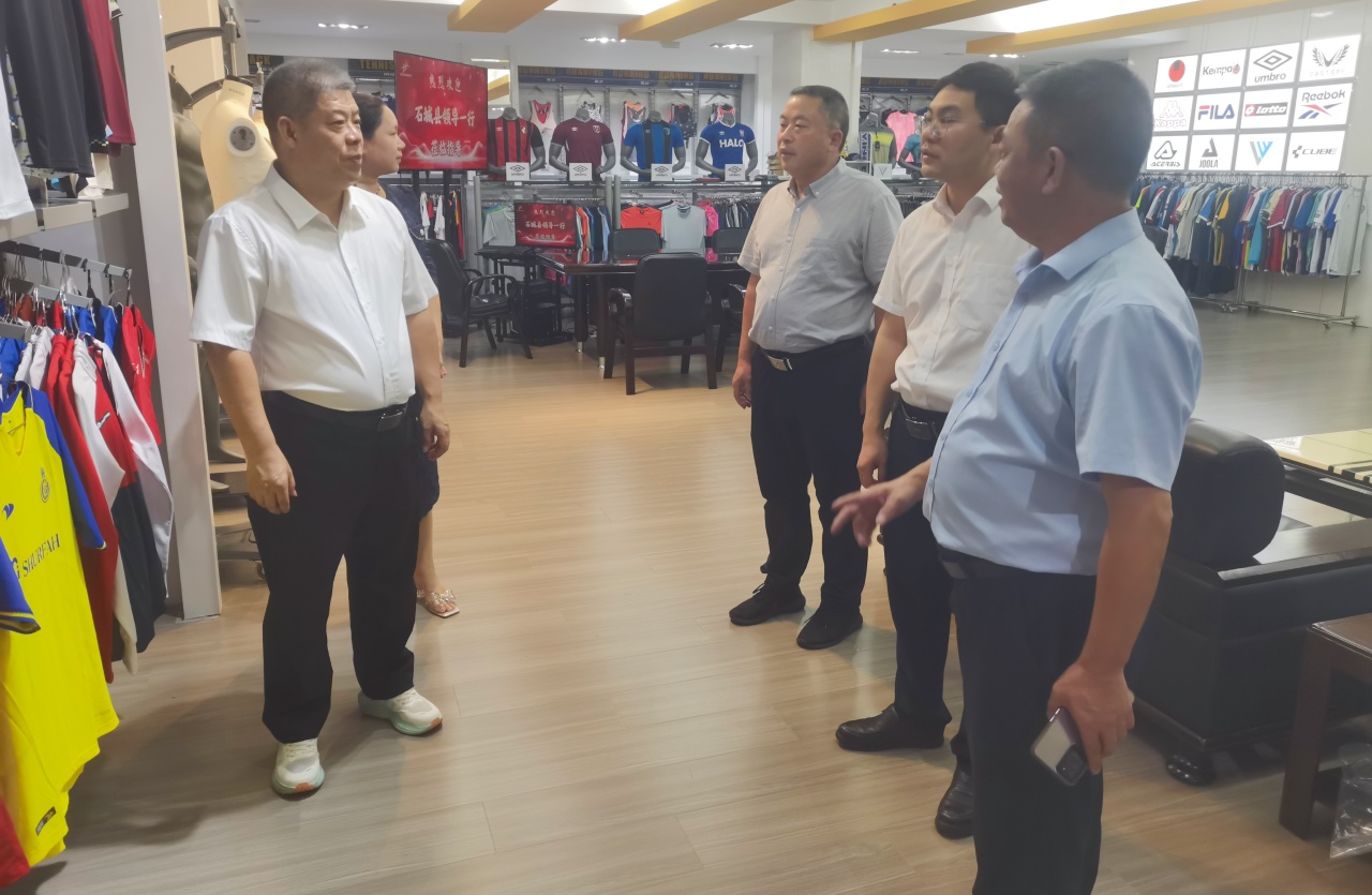 ����������ʵ���ȷ桱 �����������������š���ʯ����פȪ����������Ա��֧����չϵ�е����
