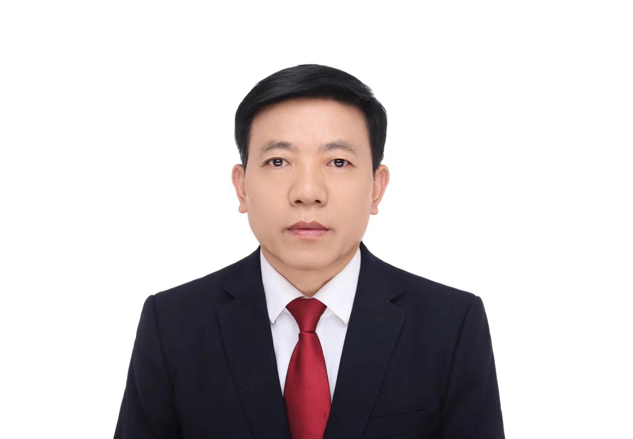 周思才：中国反腐败司法研究中心班子成员、专委副主任